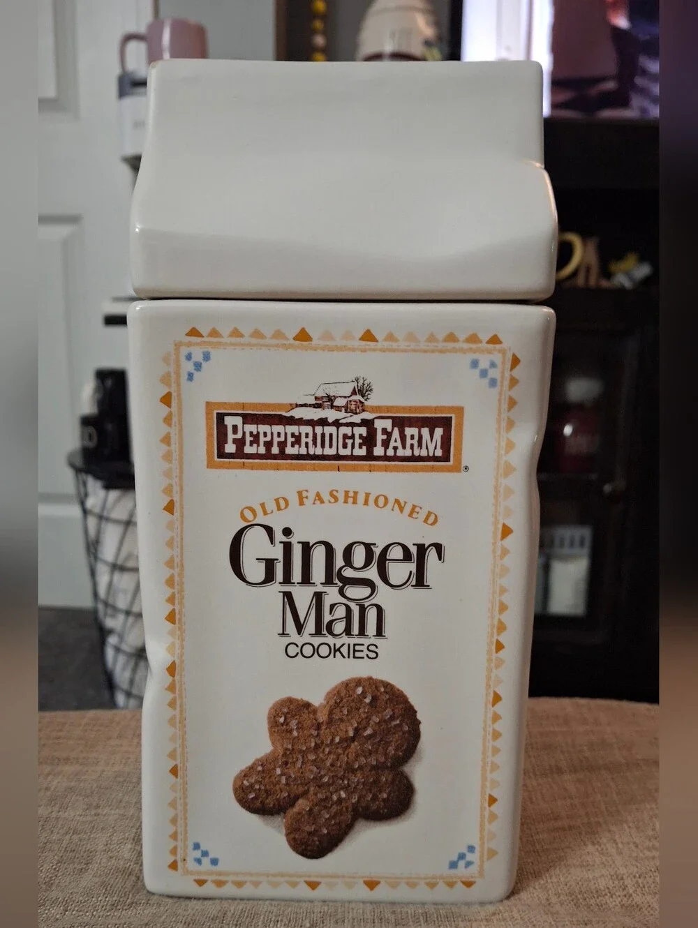 Vintage Pepperidge Farm Ceramic Cookie Jar - Ginger Man - Chocolate Chip